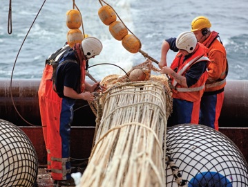 2 Crew Trawler Hind Deck